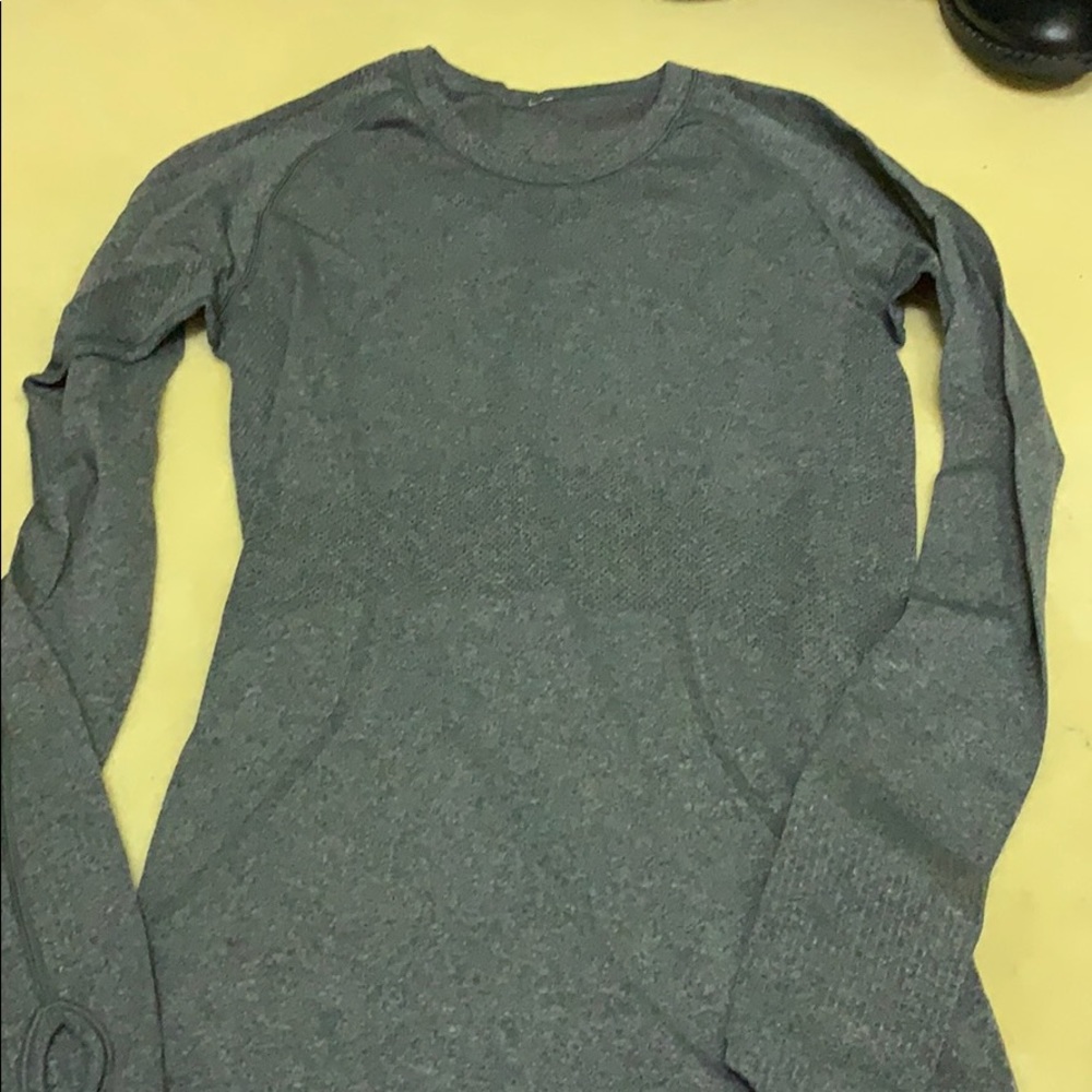 Lulu lemon grey long sleeve